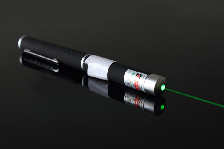 burn match 100mw green laser pointer pen